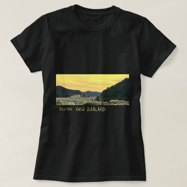 Picton New Zealand Marlborough Sounds travel T-Shirt (Design vorne)