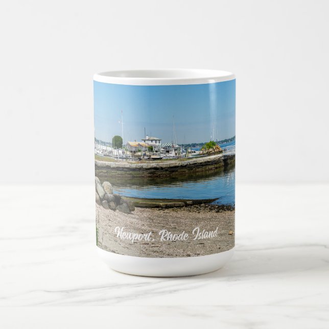 Pier auf der Insel Newport Rhode Kaffeetasse (Mittel)