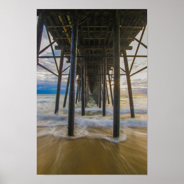 Pier Day Poster (Vorne)