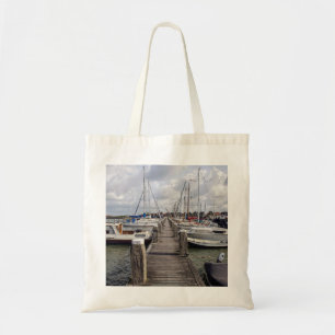 Pier mit Booten und Yachten in Marken Niederlande Tragetasche