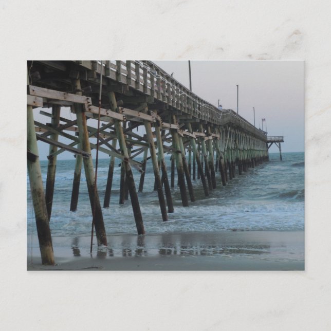 Pier und Waves = Eicheninsel, NC Postkarte (Vorderseite)