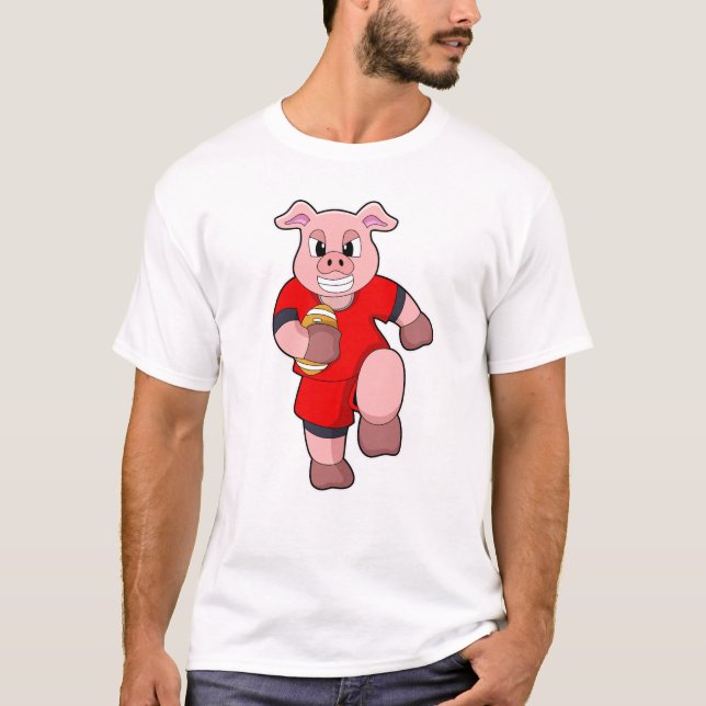Pig at Football Sports T-Shirt (Vorderseite)