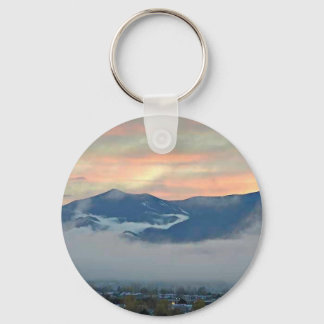 Pikes Peak bei Sonnenuntergang mit Nebelbank Schlüsselanhänger