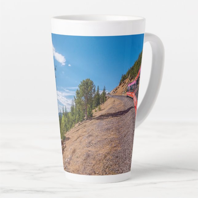 Pikes Peak Train Ride Latte Mug (Angle droit)