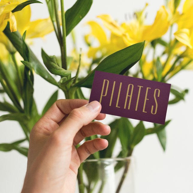 Pilates Burgund und Gold Minimalistisch Visitenkarte (Von Creator hochgeladen)