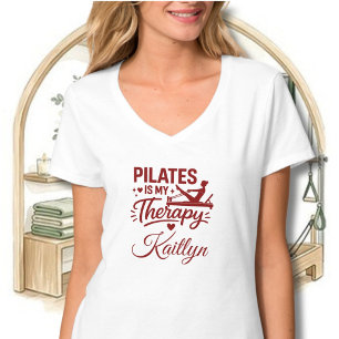 Pilates ist meine Therapie Personalisierter Name T-Shirt