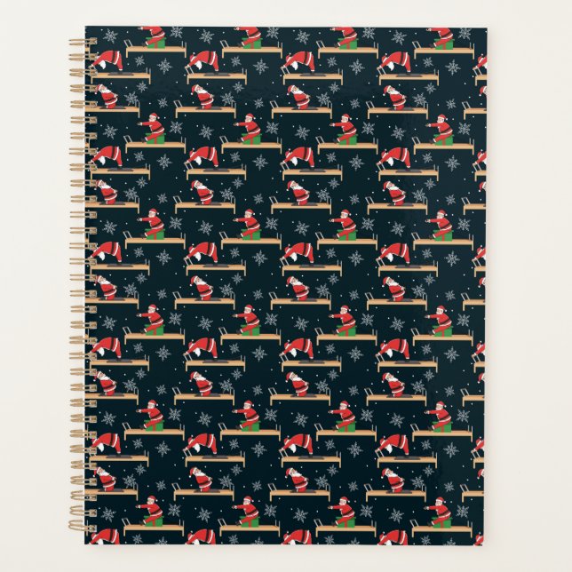 Pilates Reformer Santa Seamless Christmas Patterns Planer (Vorderseite)