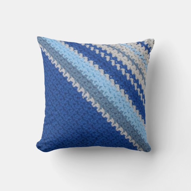 Pillow - Crochet Muster Blue Stripes (diagonal) Kissen (Vorderseite)