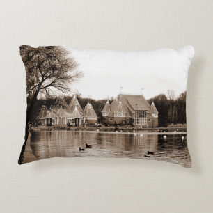 PILLOW: Lake Harriet Parkway, Minneapolis, MN_ Acc Dekokissen