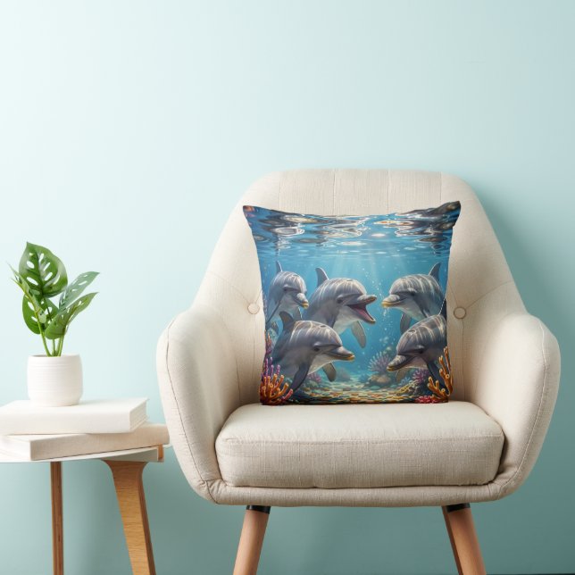 Pillow with dolphins. kissen (Stuhl )