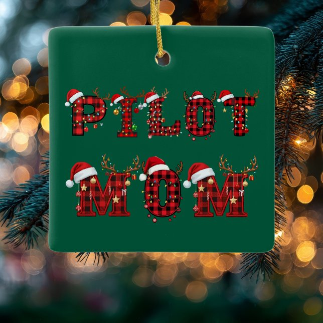 Pilot Mom Christmas Letters Lights Ornaments Funny Keramikornament (Von Creator hochgeladen)