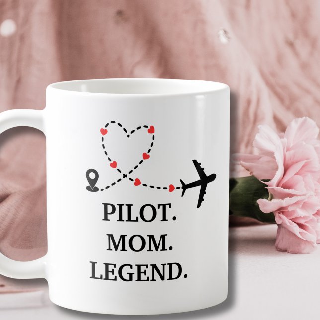 Pilot Mom Legend Airplane and Heart Custom Kaffeetasse (Von Creator hochgeladen)