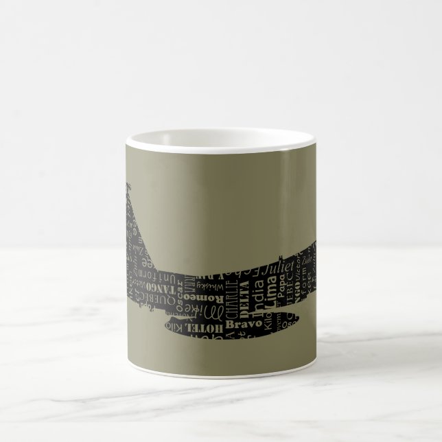 Pilotprogramm für militärische Kampfjets-Phonetic- Kaffeetasse (Mittel)