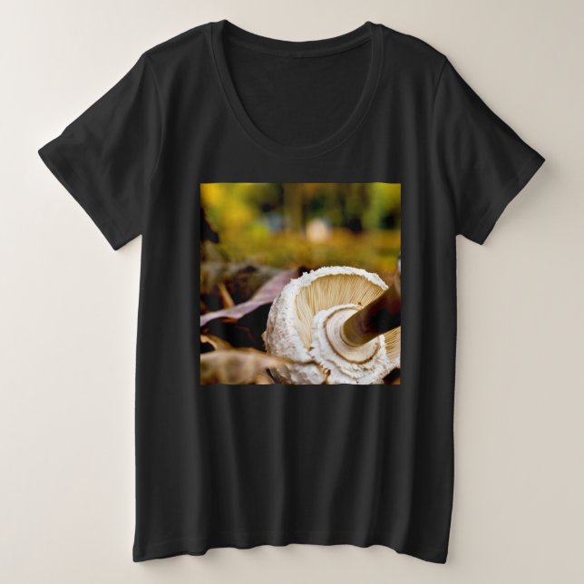 Pilz noch Leben, wo ist Elke? T-Shirt (Design vorne)