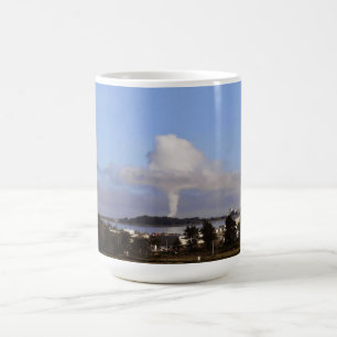 Pilzwolke in der Bioenergiefabrik Kaffeetasse