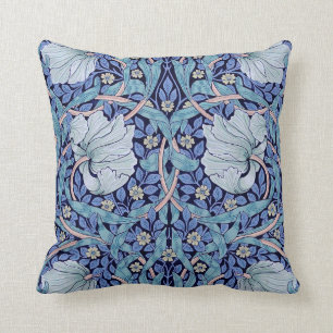 Pimpernel Blue, William Morris Kissen