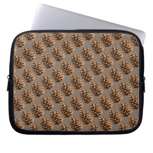Pine Cone Laptopschutzhülle