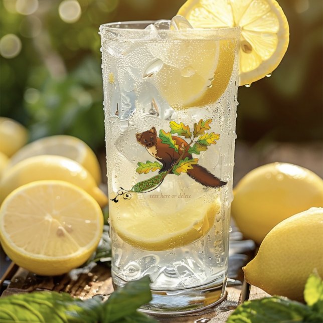 Pine Marten Herbstleaves Glas (Von Creator hochgeladen)