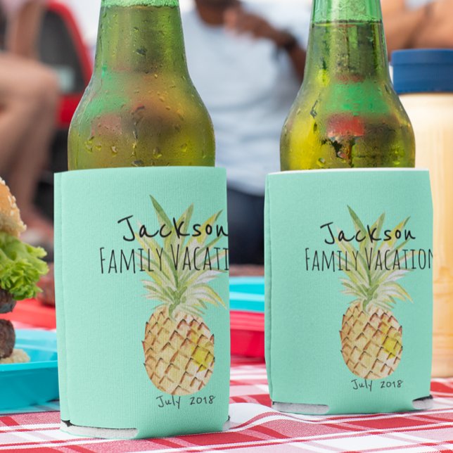Pineapple Summer Vacation Personalized Family Dosenkühler (Von Creator hochgeladen)