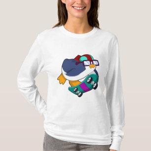 Pinguin als Skater mit Skateboard T-Shirt