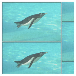 Pinguin, der Underwater schwimmt Stoff