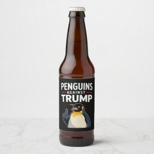 Pinguin Flippert auf widerspenstige Pinguine gegen Bierflaschenetikett