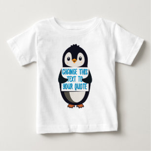 Pinguin hält ein Schild mit einer benutzerdefinier Baby T-shirt