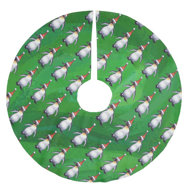Pinguin in Weihnachtsmannmütze Pattern auf Grün Polyester Weihnachtsbaumdecke (Vorderseite)