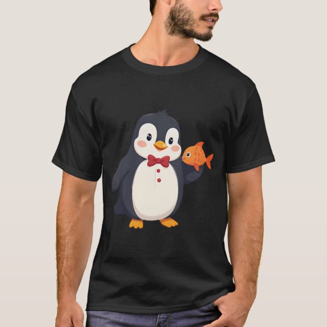 Pinguin-Kellner serviert Fischgericht T-Shirt (Vorderseite)