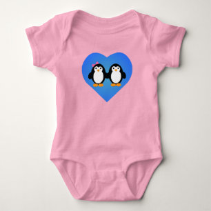 Pinguin-Liebe Baby Strampler