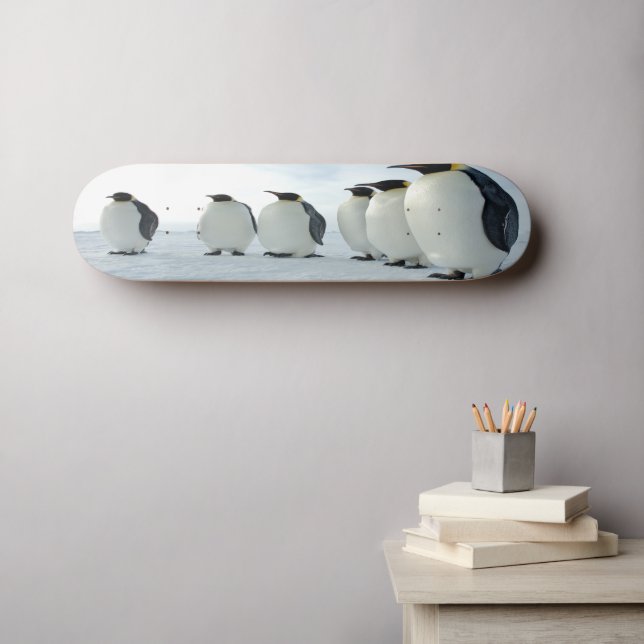 Pinguin-Party Skateboard (Wandkunst (Horz))