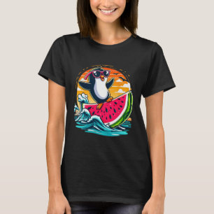 Pinguin-Singles-Wassermelone-Surfen-Sommer-Sonnenu T-Shirt