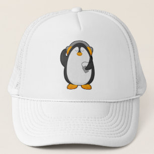Pinguin und Mobiltelefon mit Headset Truckerkappe