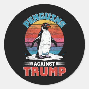 Pinguine gegen Trump Pinguin tappen gegen Tr Runder Aufkleber