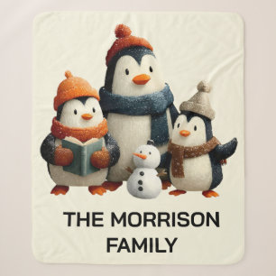 Pinguinfamilie im Winter mit Schneemann Sherpadecke