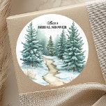 Pinienwald im Winter Brautparty Runder Aufkleber<br><div class="desc">Ein elegantes Winterdesign.</div>