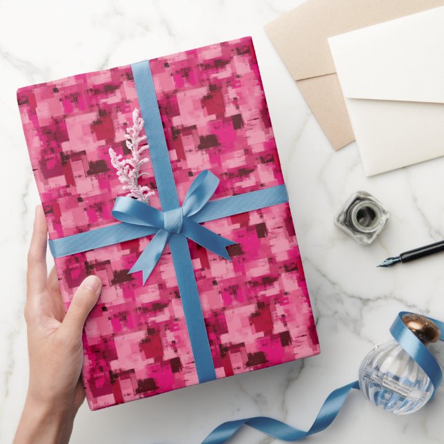 Pink Abstrakt Paint Geschenkpapier (Schenken)