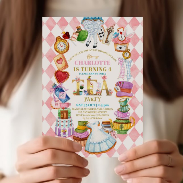 Pink Alice in Wonderland 4th birthday Invitation (Créateur téléchargé)