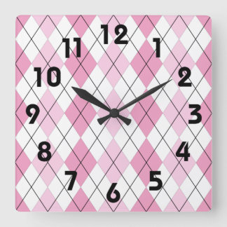 Pink and White Argyle Wall Clock Quadratische Wanduhr
