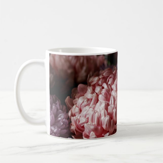Pink Aster Bouquet: Barockbeleuchtung. Kaffeetasse (Links)