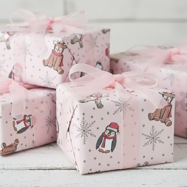 Pink Babys Erste Weihnachtswintertiere Geschenkpapier (Girly Winter Baby Shower Wrapping Paper. Christmas Stuffed Animals 4 Baby It's Cold Outside Party)