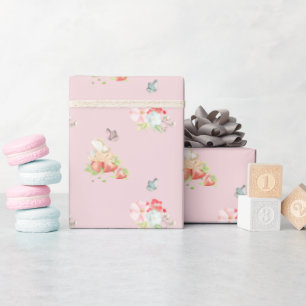 Pink Berry Sweet Strawberry und Babyfee  Geschenkpapier