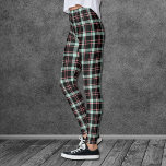 Pink Black Gray Madras Karierte Leggings<br><div class="desc">Diese Leggings sind mit einem rosa, schwarzen und grauen karierten Muster versehen, das Sie vom Winter bis in die Frühlingssaison leicht mitnehmen wird. Dieses karierte und moderne Hotel wird sich mit vielen Farben und Stilen in Ihrem Kleiderschrank abstimmen.</div>