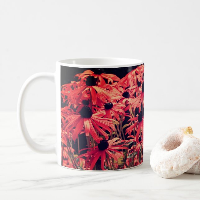 Pink Black Mit Augen Susan Floral Art Kaffeetasse (Mit Donut)