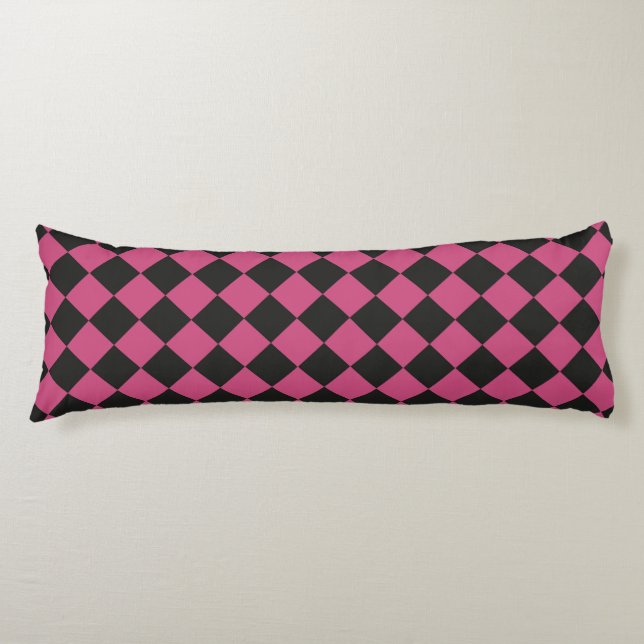 Pink Black Schachbrett Diamond Pattern Seitenschläferkissen (Vorderseite)