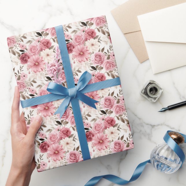 Pink Boho Floral Wrapping Paper Geschenkpapier (Schenken)