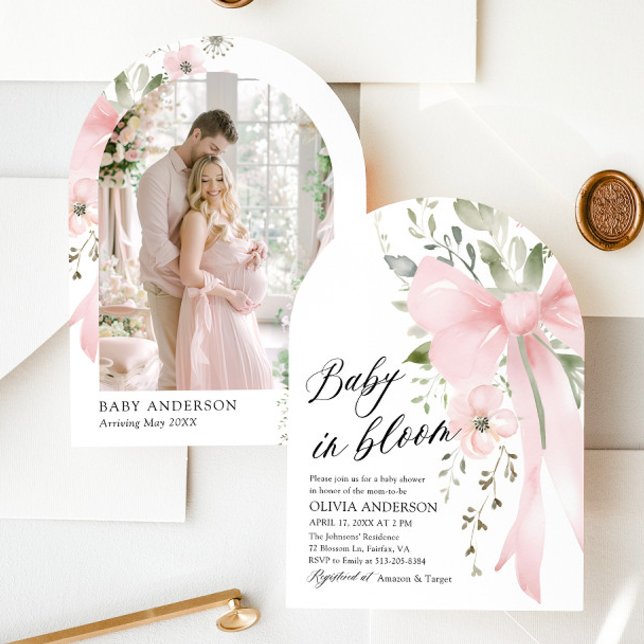 Pink Bow Baby in Bloom Floral Girl Babydusche Einladung (Watercolor Cute Pink Bow Baby in Bloom Floral Girl Arch Baby Shower Invitation)