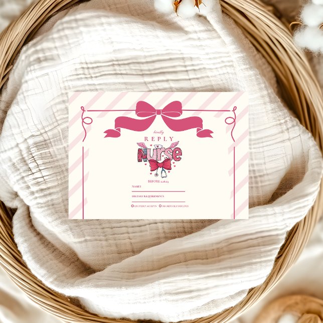 Pink Bow Coquette Nursing School Graduate RSVP Karte (Von Creator hochgeladen)