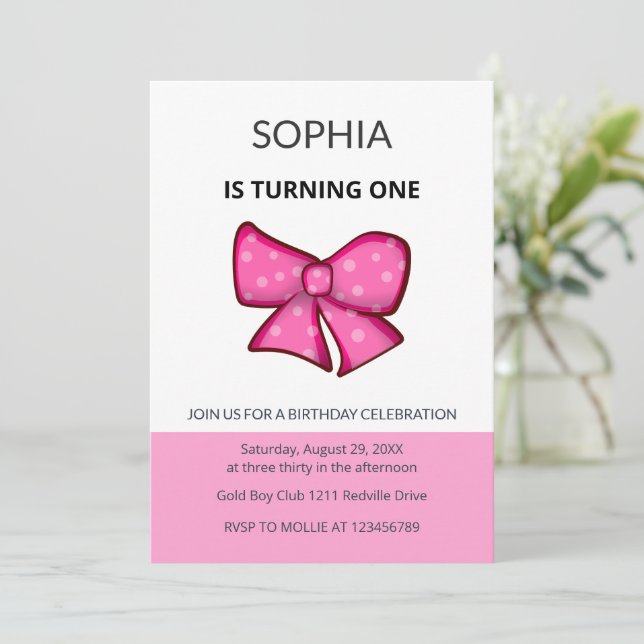 Pink Bow Girl Kids First Birthday  Einladung (Stehend Vorderseite)