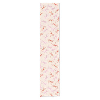 Pink Bows - Preppy Red and Pink Coquette Ästhetik Kurzer Tischläufer